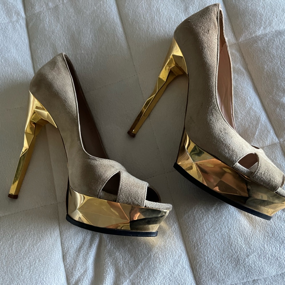 Herve Leger Elegant Gold and Tan Women's Heels